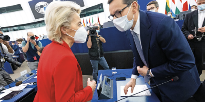 Bildschirmfoto-2021-12-19-um-19.56.50