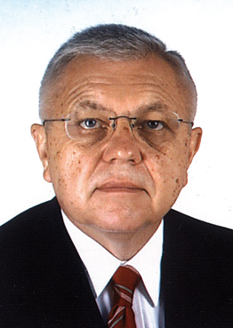 Kujat_portraitbild_4c